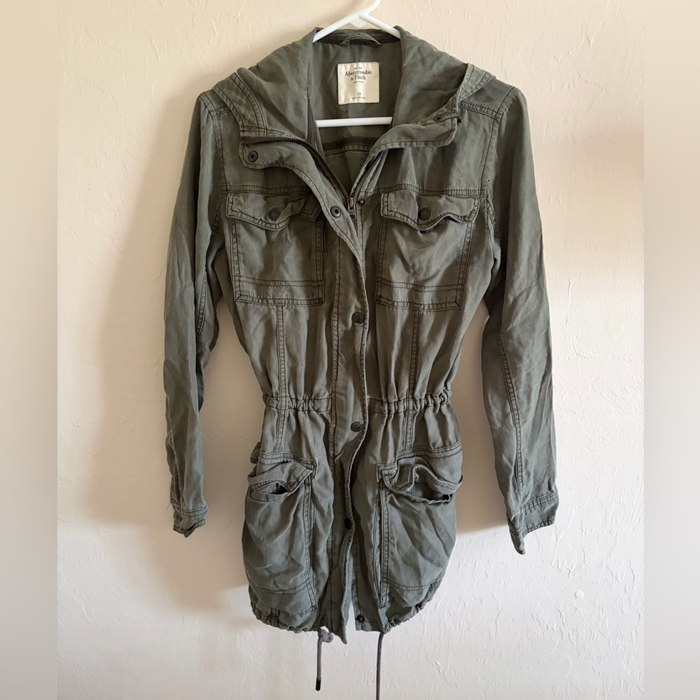 Abercrombie & Fitch Olive Green Utility Jacket with Hood